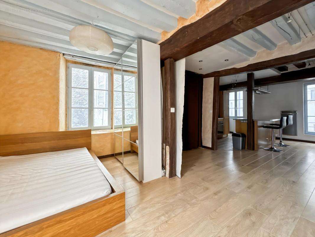 Appartement à MELUN