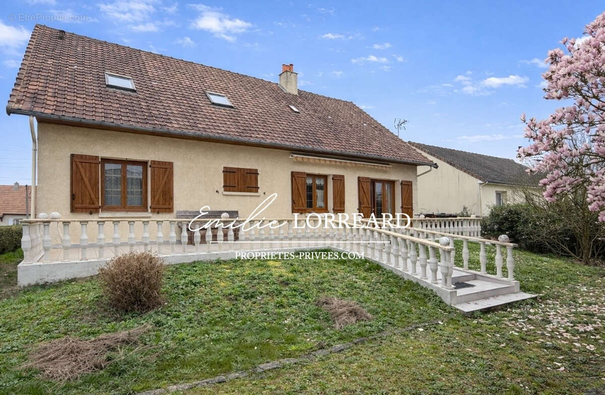 Maison Téloché 7 pièce(s) 150 m2 - photo 14