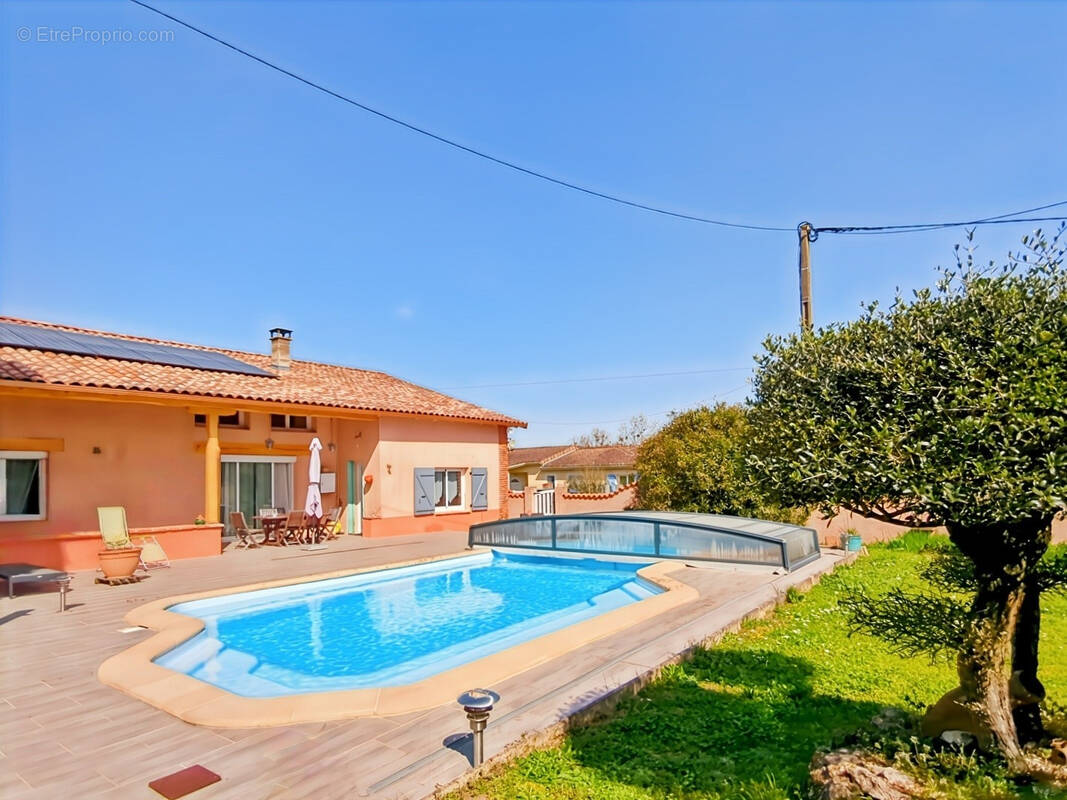 Maison à SAINT-NAUPHARY