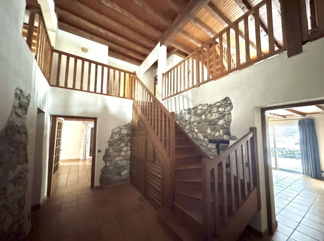 Maison à ALLONZIER-LA-CAILLE