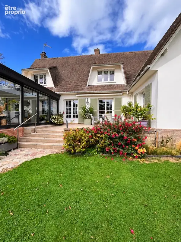 Maison 8 pièces 195 m² à vendre à Criquebeuf-En-Caux (76111) - photo 7