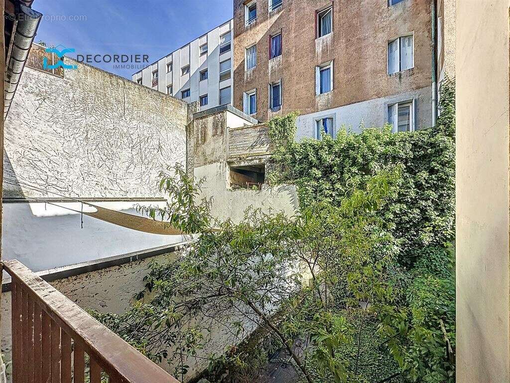 Appartement à EVIAN-LES-BAINS