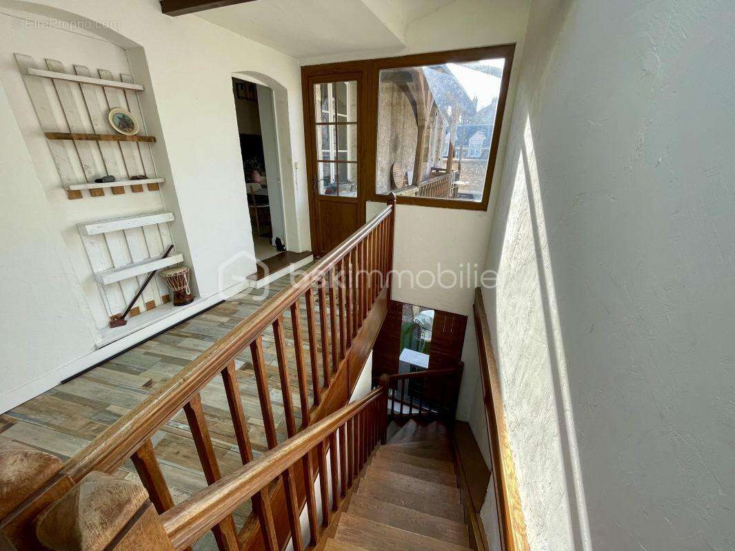 Maison 5 pièces 170m2 - photo 15