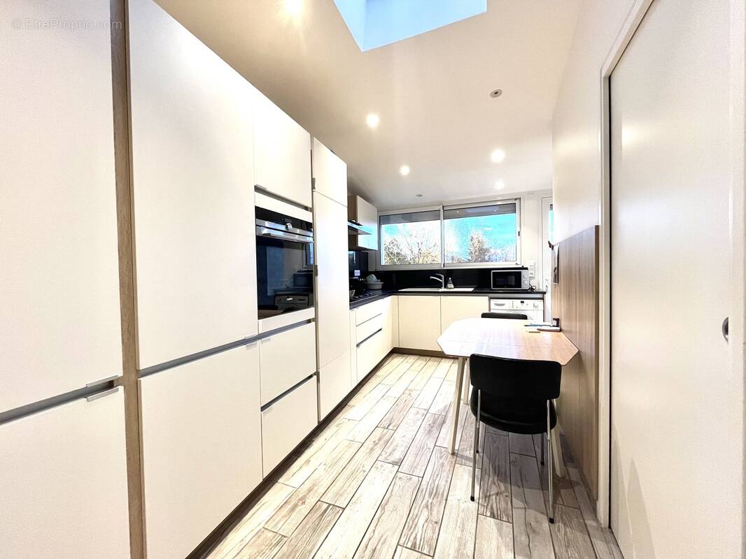 Maison à VIVIER-AU-COURT