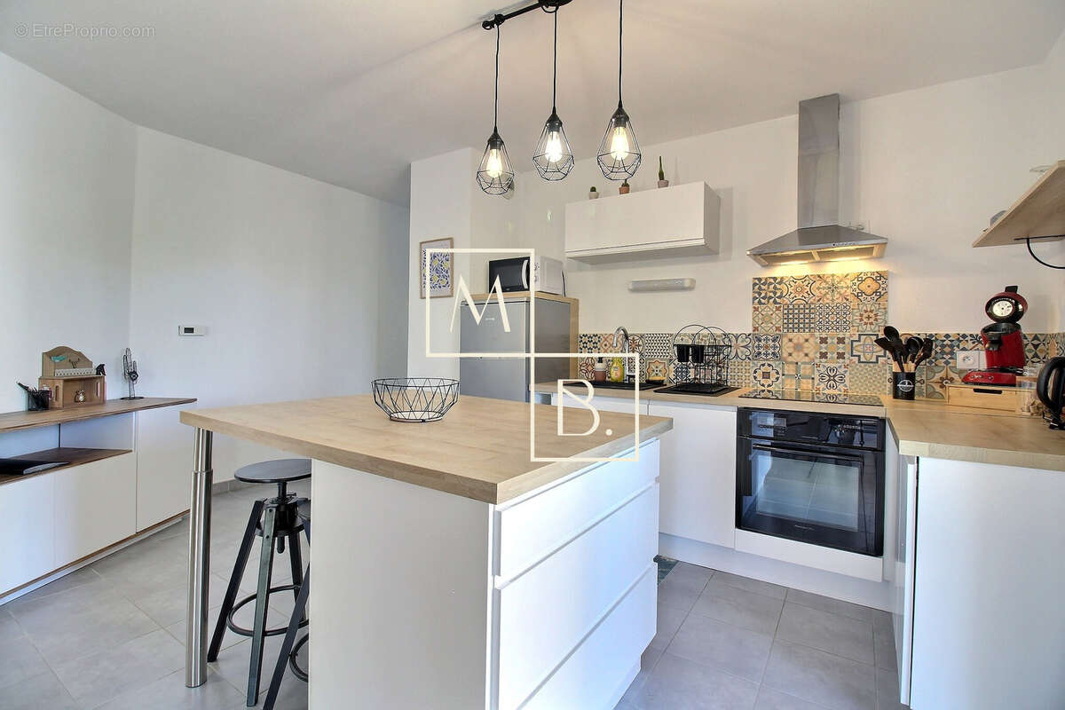 MONTPELLIER, Ovalie, Appartement 3 pièces avec grande terrasse et parking. - photo 10