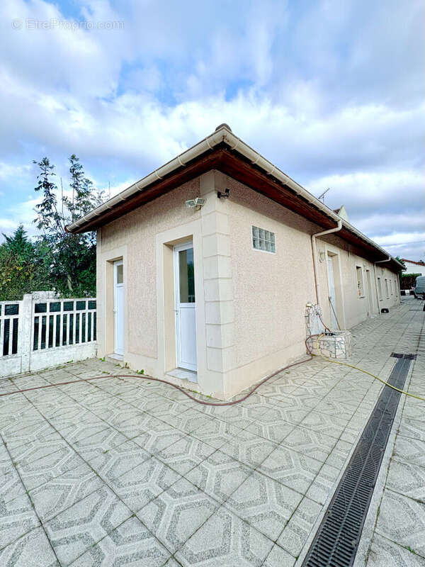 Maison à LIVRY-GARGAN