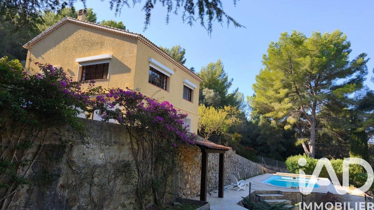 Photo 1 - Maison à OLLIOULES