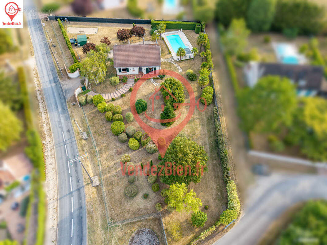 Maison T5 150m2 sur sous-sol - Terrain 3067m2 - Piscine - Terrain de pétanque - photo 20