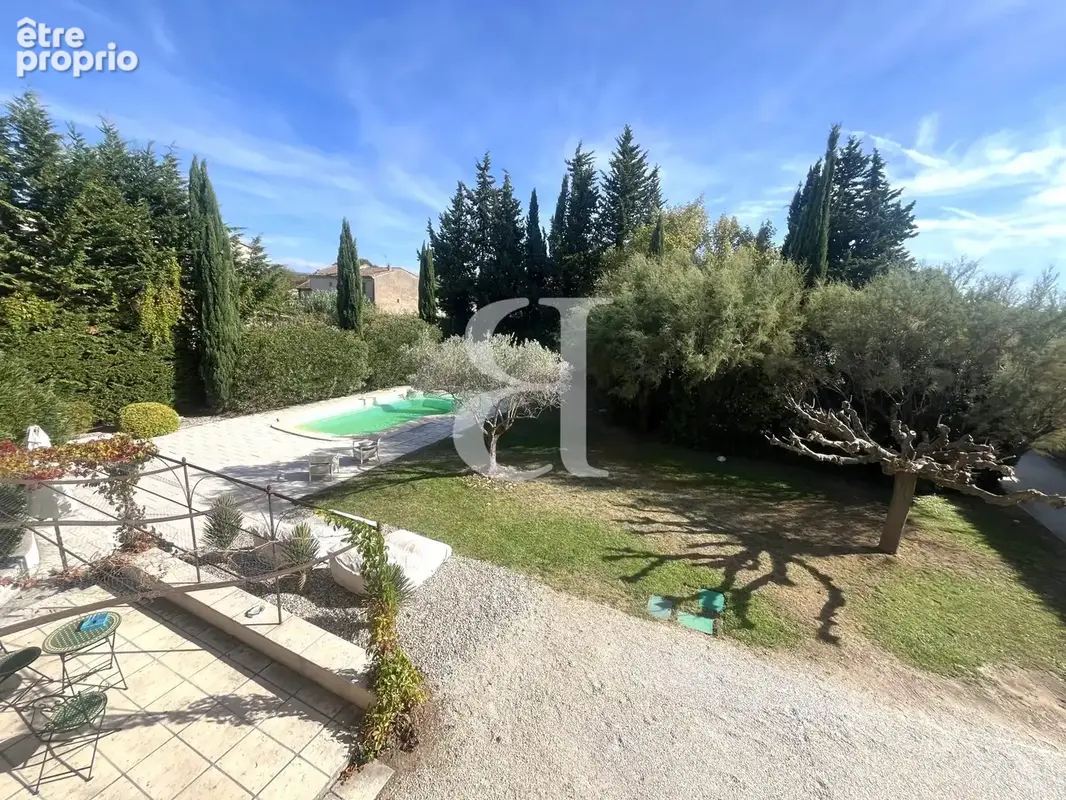 Maison 9 pièces 305 m² à vendre à Carpentras (84200) - photo 5
