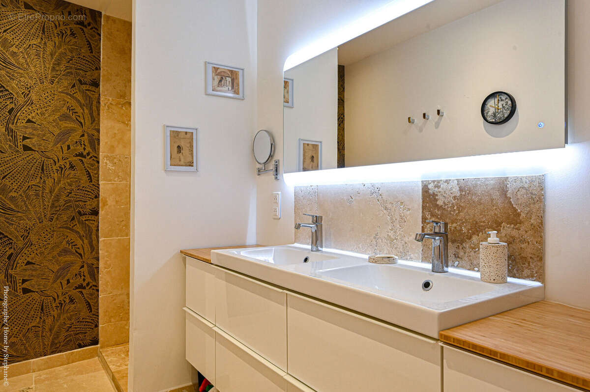 Photo 8 - Maison à MARSEILLE-16E