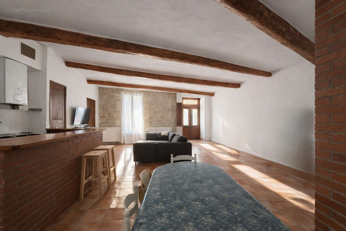 Maison à PUISSERGUIER