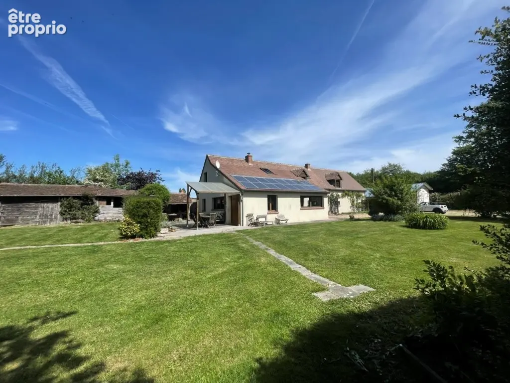 Maison à LA BAZOCHE-GOUET