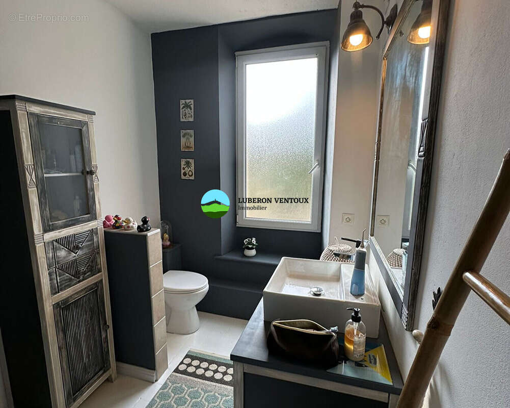 SAINT DIDIER Charmante maison de village en pierre de 100 m² sur 293m² de terrain . - photo 8