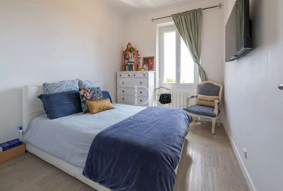 Appartement à BEAULIEU-SUR-MER
