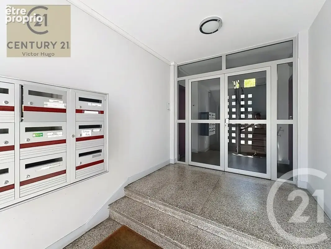 Appartement 62 m² à Limoges  - photo 13