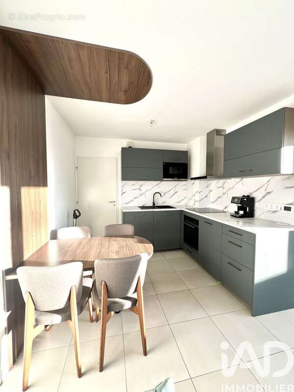 Photo 2 - Appartement à LA ROCHELLE