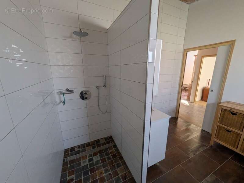 Langoëlan belle maison moderne de plain pied de 106m² envion 3 pieces parcelle de 1125m² environ - photo 15