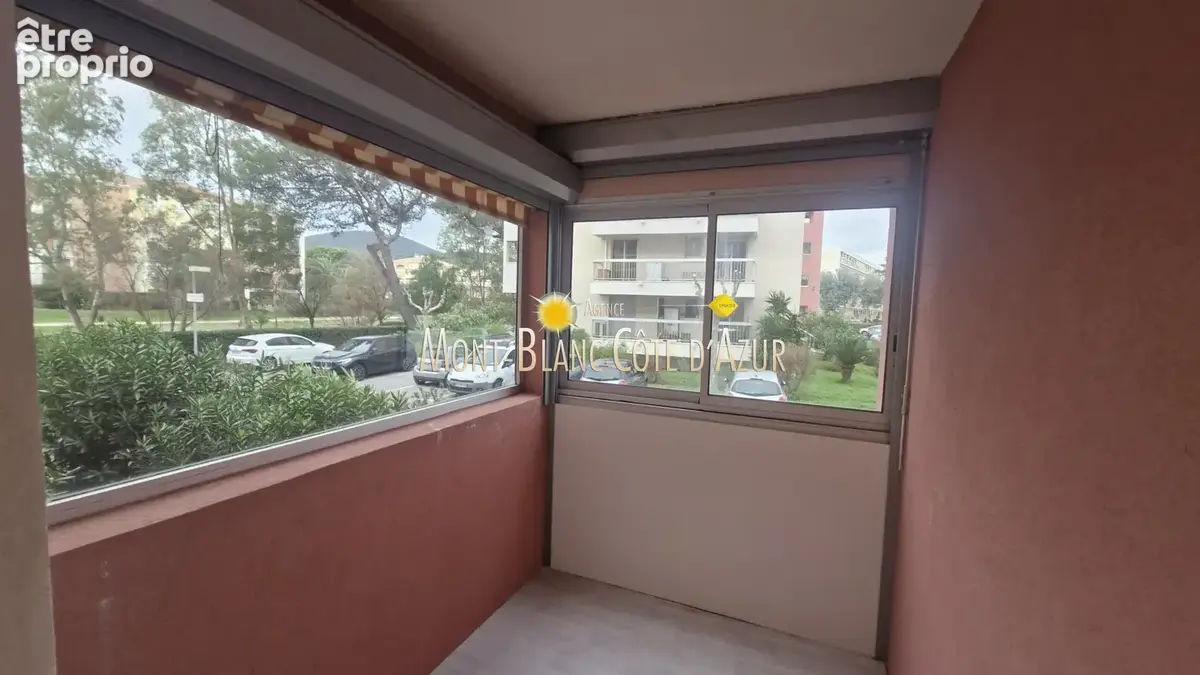 Appartement 4 pieces avec parking dans la residence centre ville - photo 9