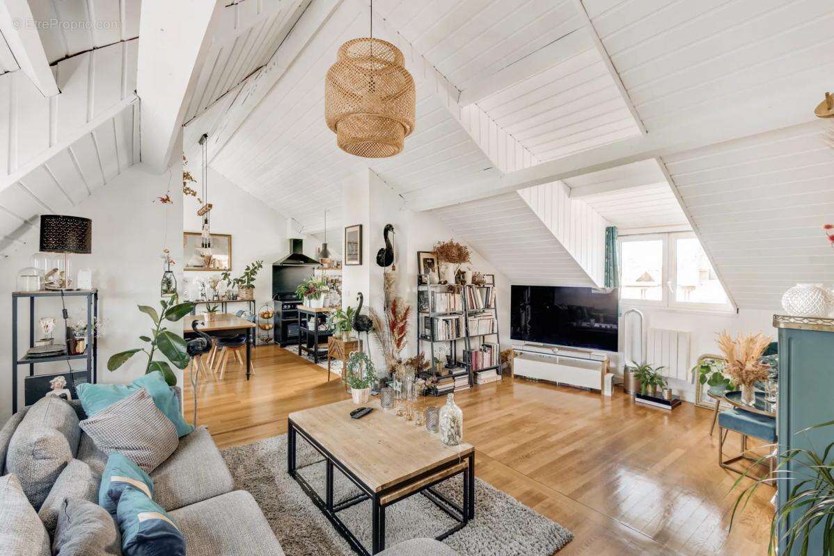 Appartement à SAINT-MAUR-DES-FOSSES