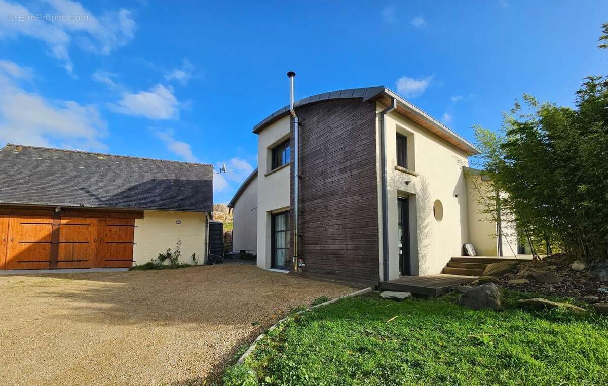 Maison à PLEUMEUR-BODOU
