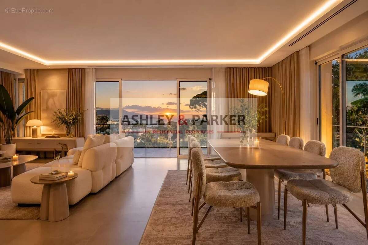 Maison à ANTIBES