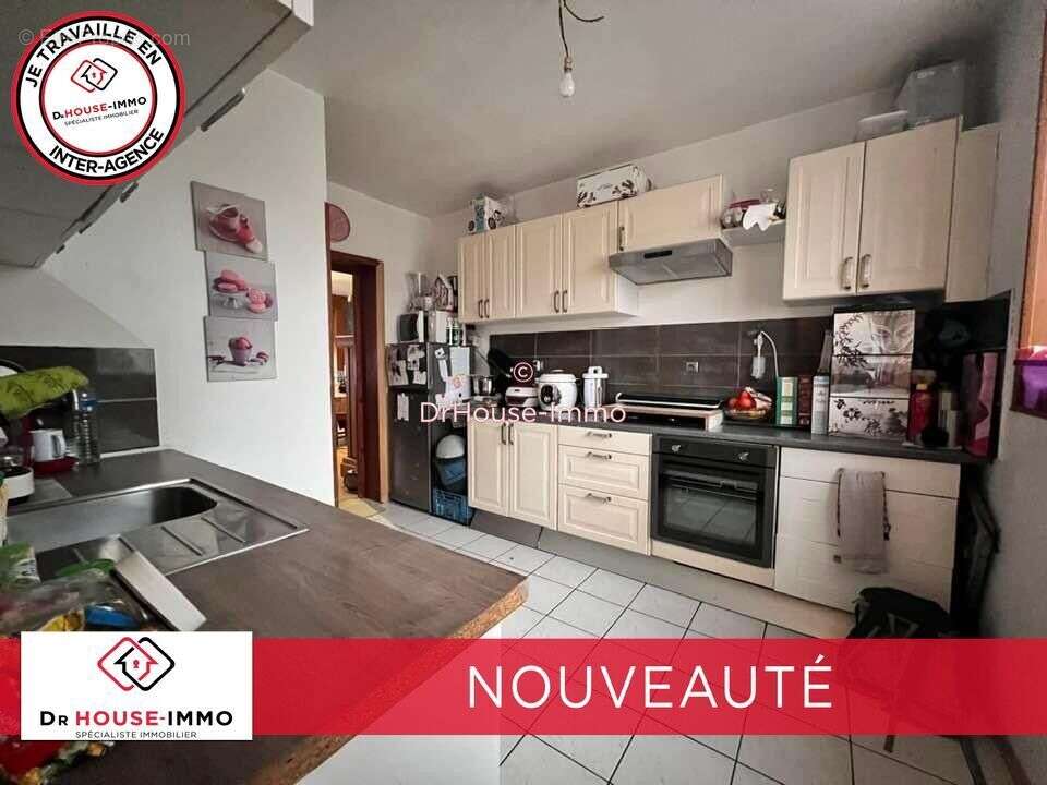 Appartement à CRESPIN