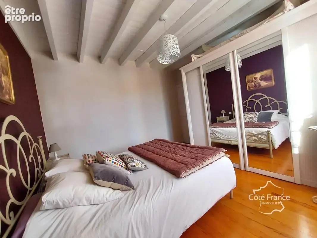 Propriété de 240 m2 avec deux habitations, dépendance, pisci - photo 11