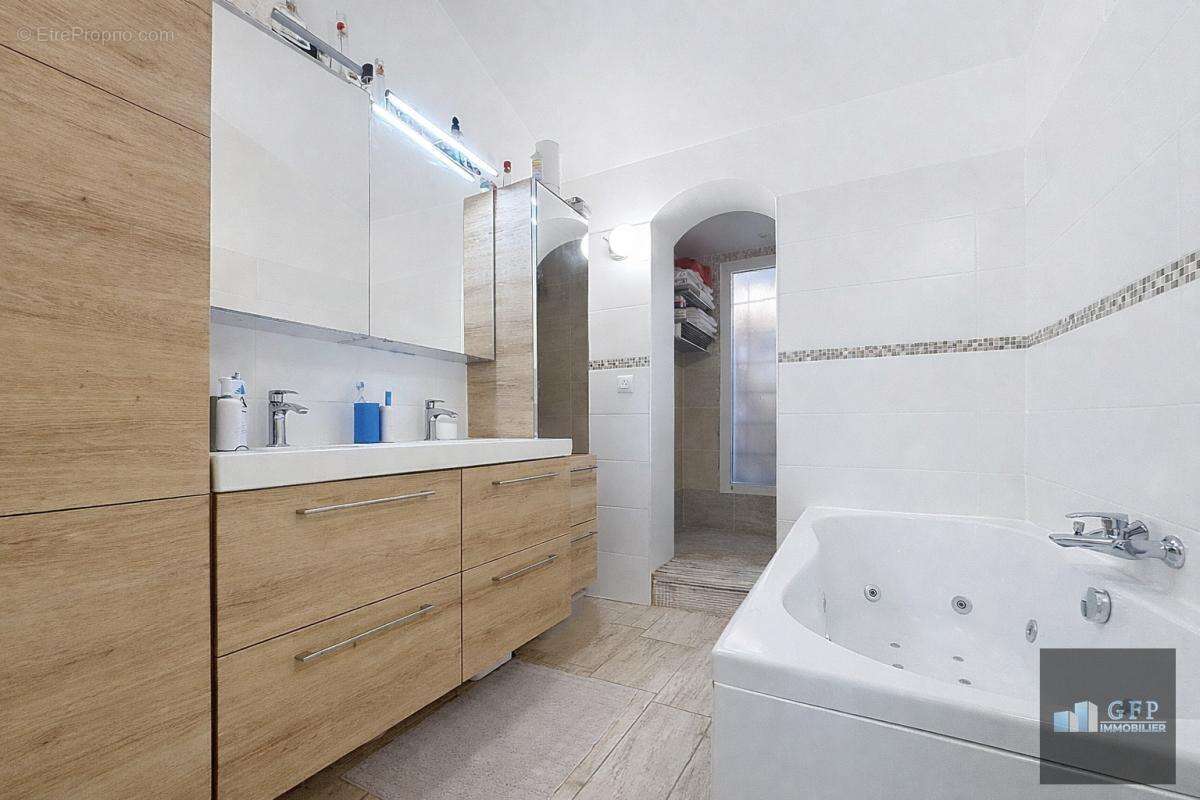 Maison à TOULON
