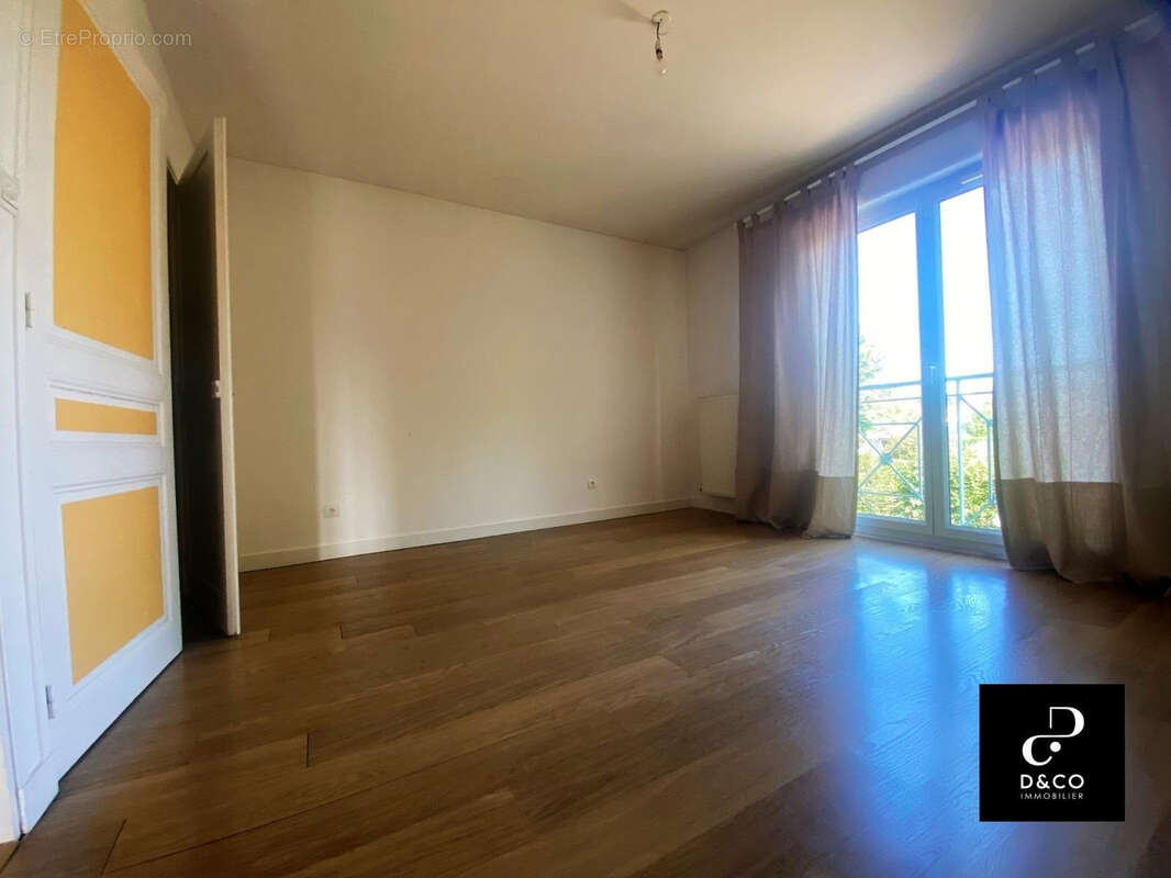 Maison à PONT-DE-VEYLE