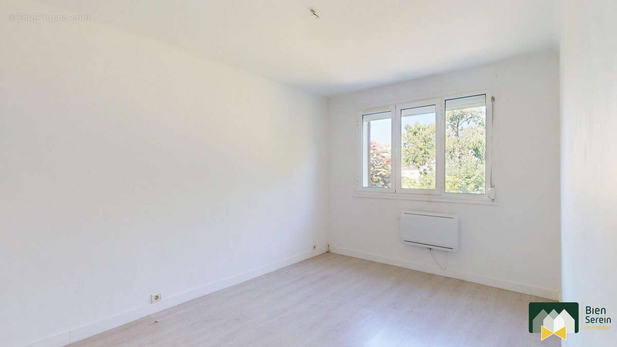 Maison à MAINVILLIERS