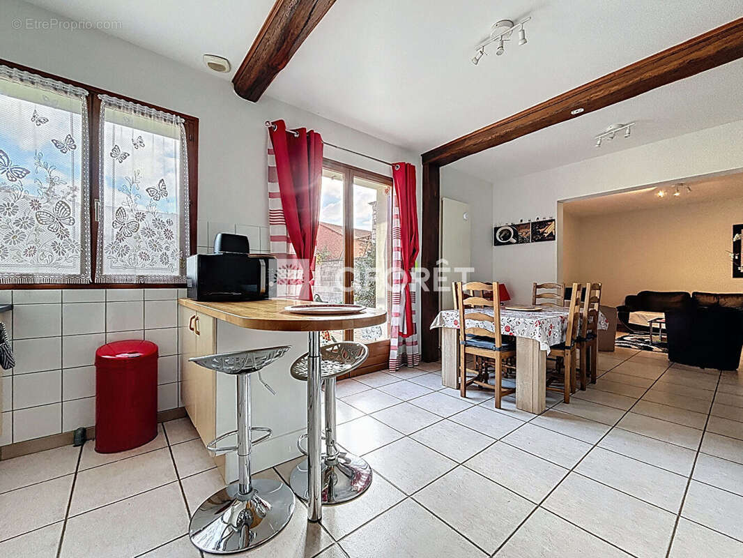 Appartement à LOISY-SUR-MARNE