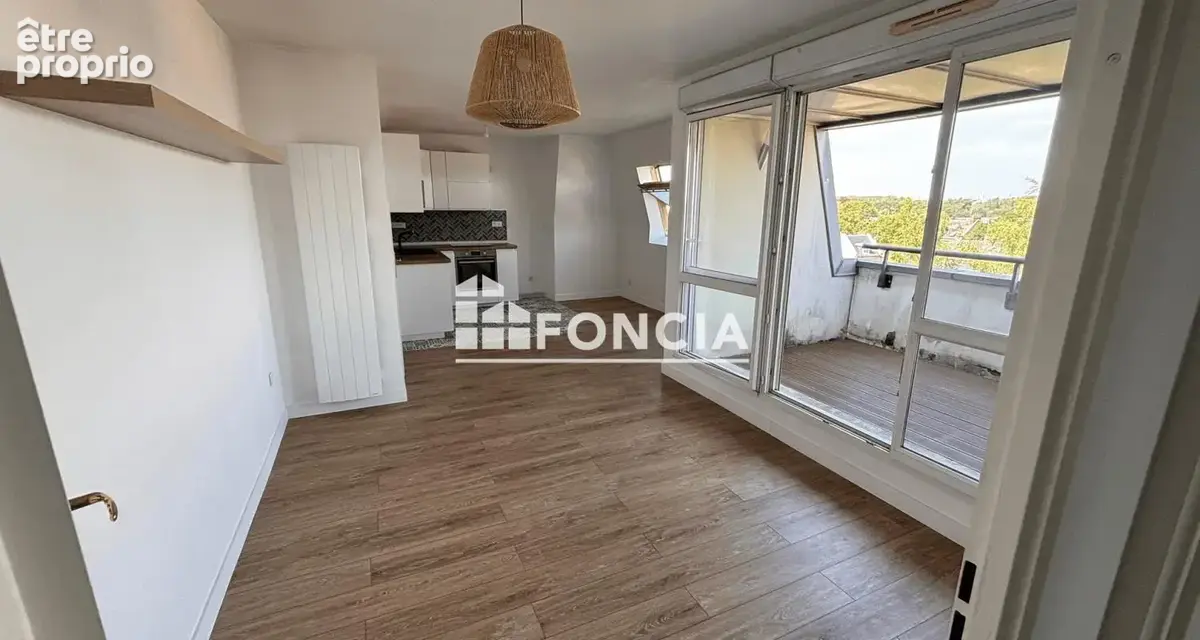 Exclusivite amiens ouest appartement de type 3 de 65.2 m2 avec terrasse et parking le tout en tres bon etat et disponible de sui - photo 2