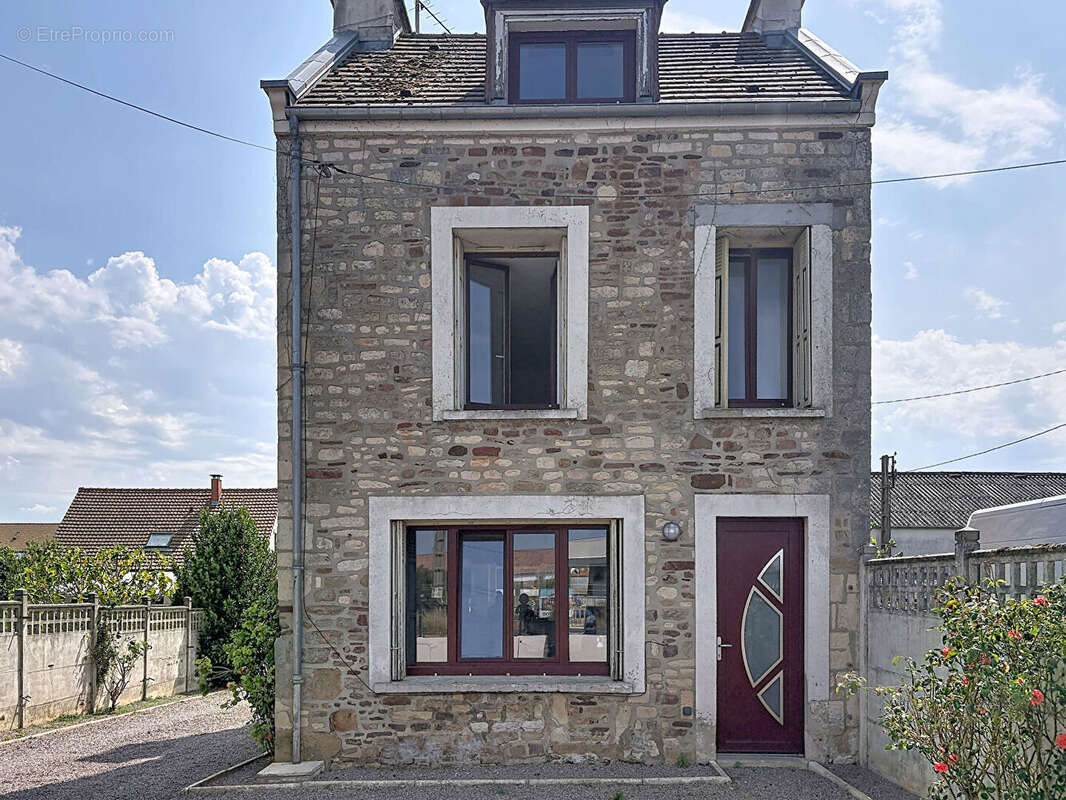 Exclusivite - may sur orne - maison en pierre - photo 11