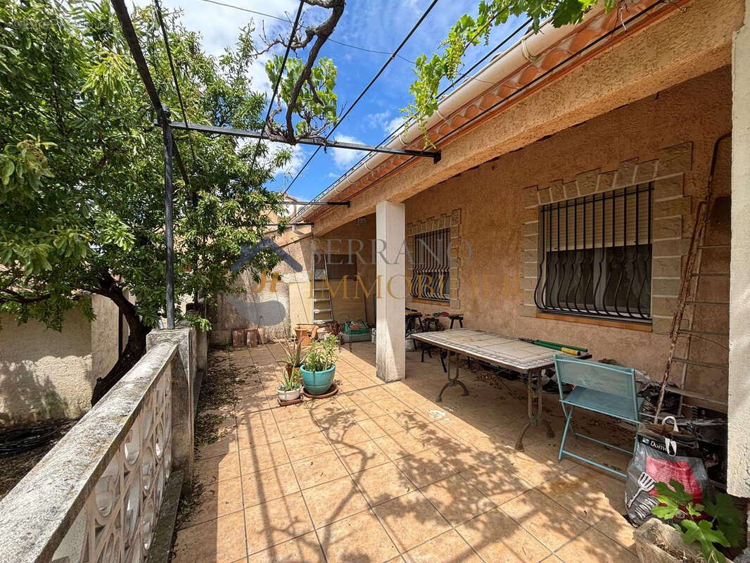 Maison à BEAUCAIRE