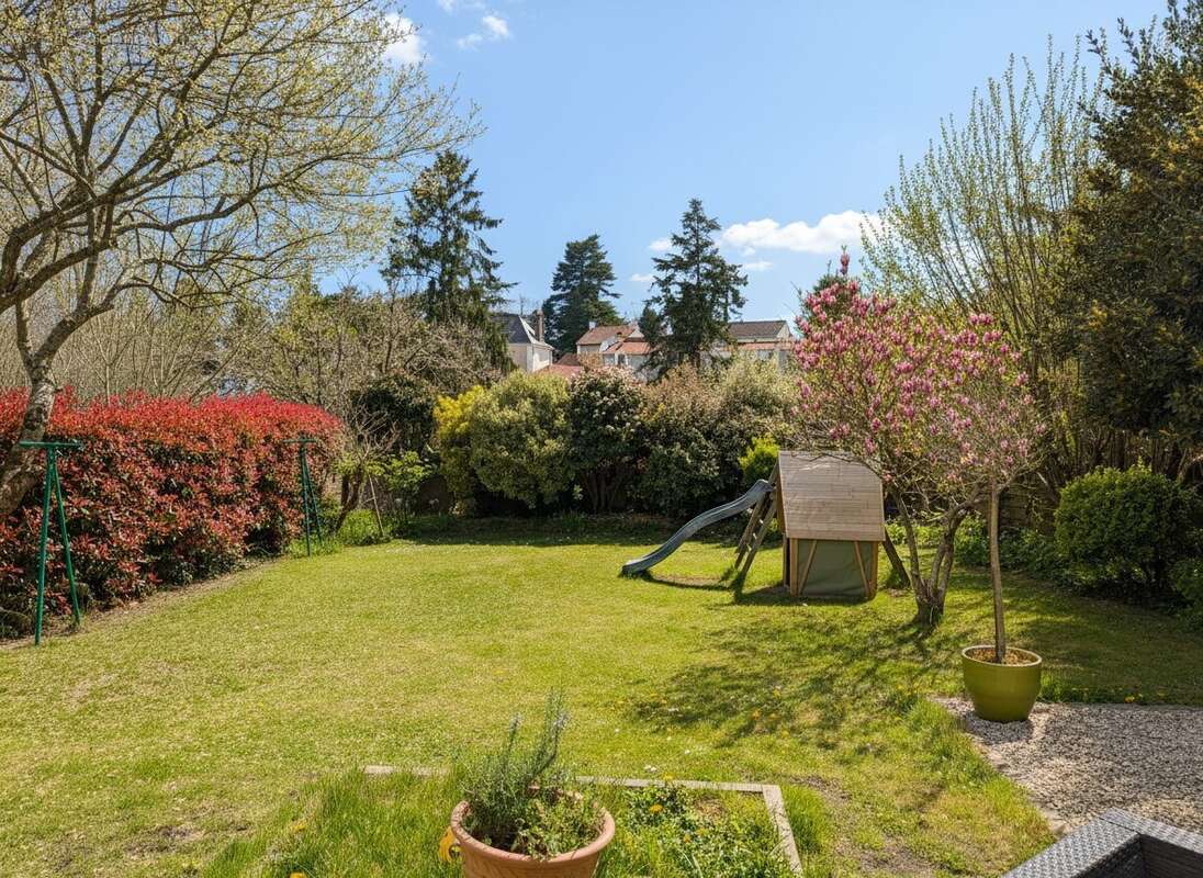 Le jardin - Maison à VERTOU