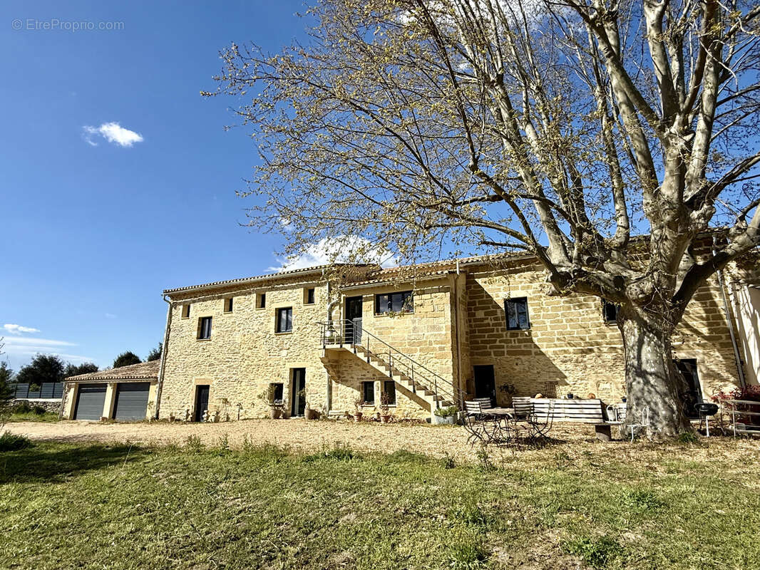 Maison à UZES