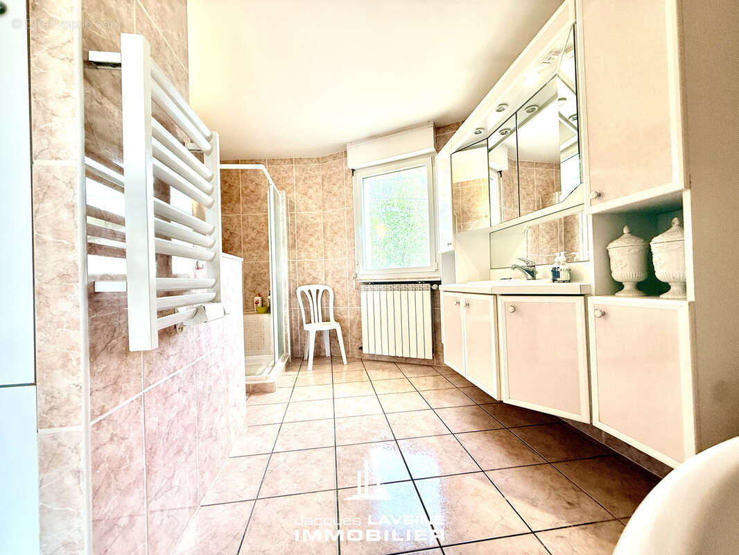 Appartement à SAINT-JULIEN-LES-METZ