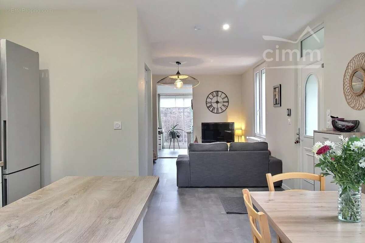 Maison à JOUE-LES-TOURS