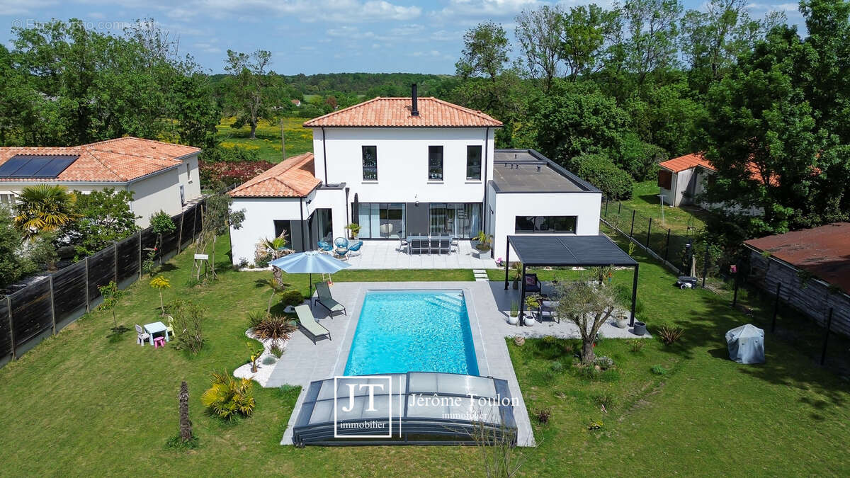 Maison à BREUILLET
