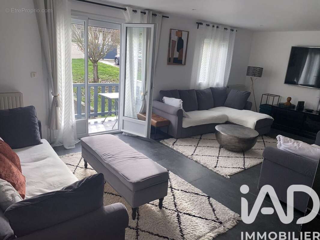 Photo 6 - Maison à COURTOIS-SUR-YONNE