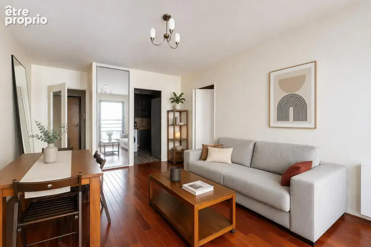Appartement à PARIS-11E