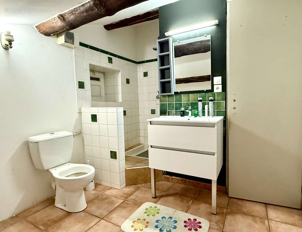 Appartement à PIERRELATTE