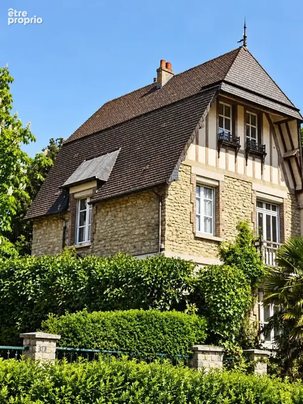 Alençon. secteur recherché charme et authenticité pour cette élégante maison de caractère - photo 2