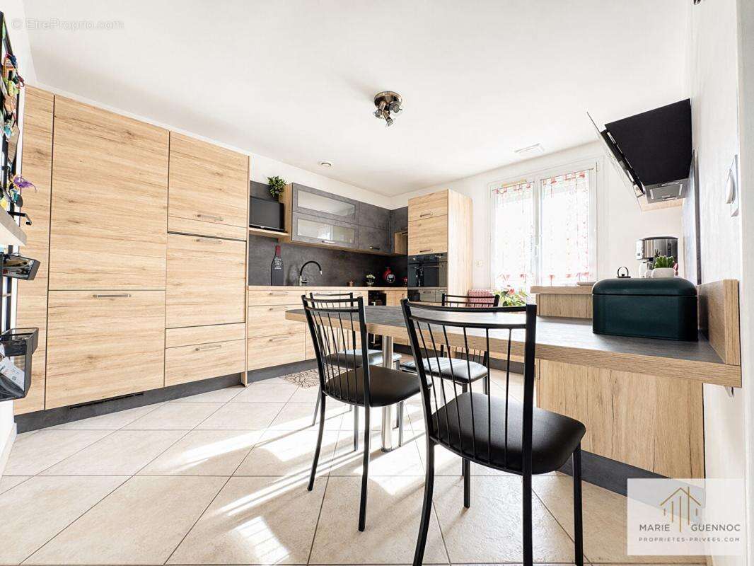 Maison à BASSE-GOULAINE