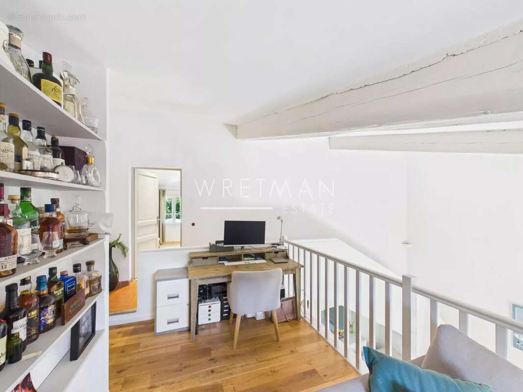 Villa rénovée avec piscine - Callian - photo 20