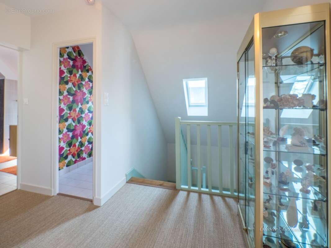 Saumur Château – Maison contemporaine 220 m² – Jardin 997 m² – Coup de cœur familial - photo 15