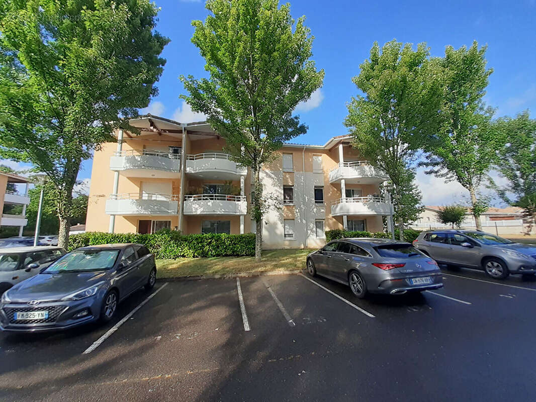 Appartement à SAINT-PIERRE-DU-MONT