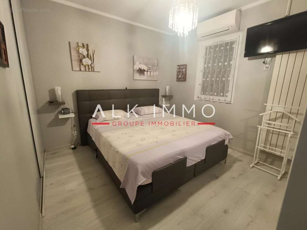 Maison à VETRAZ-MONTHOUX