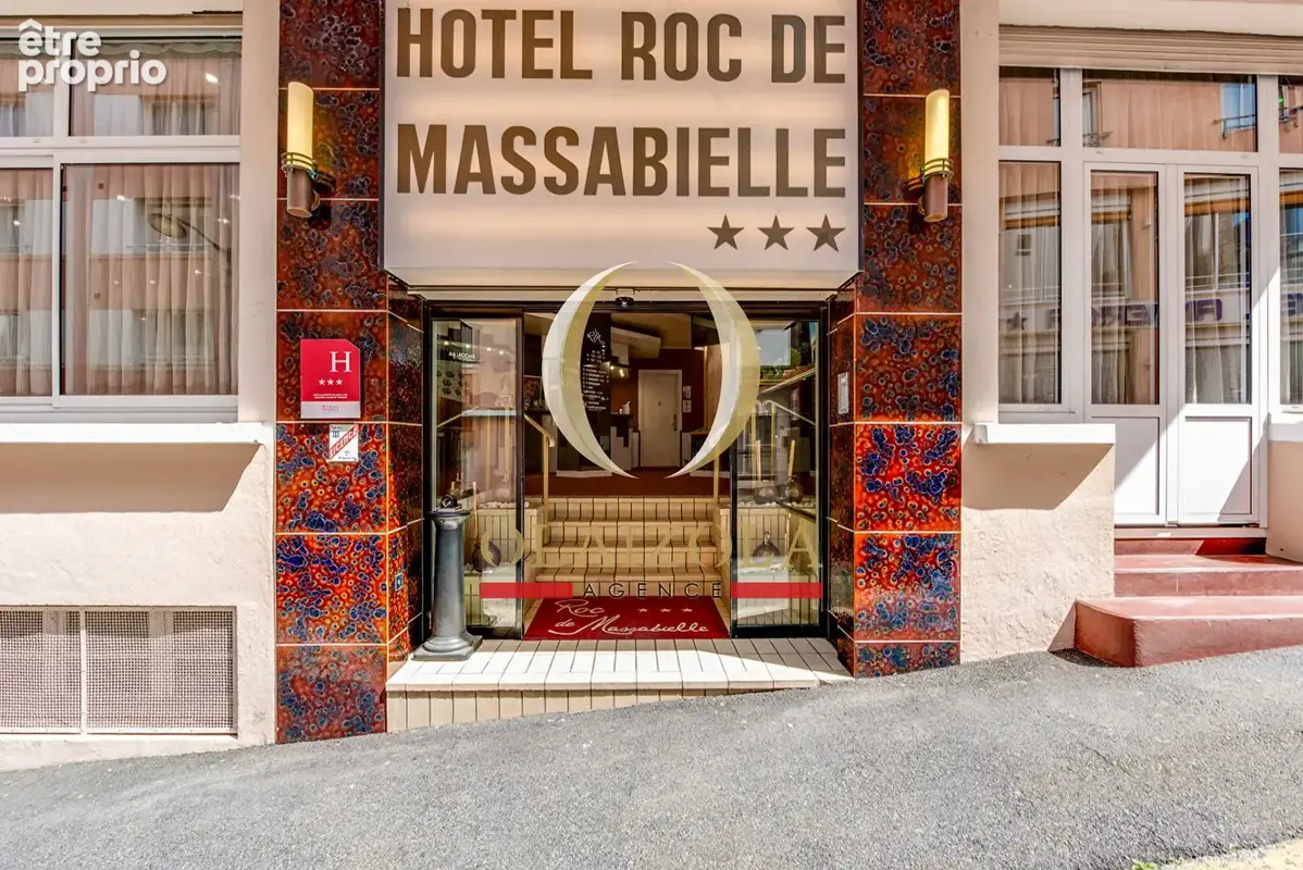 Lourdes - immeuble d'hotel : 2760m2 - 96 chambres - photo 18