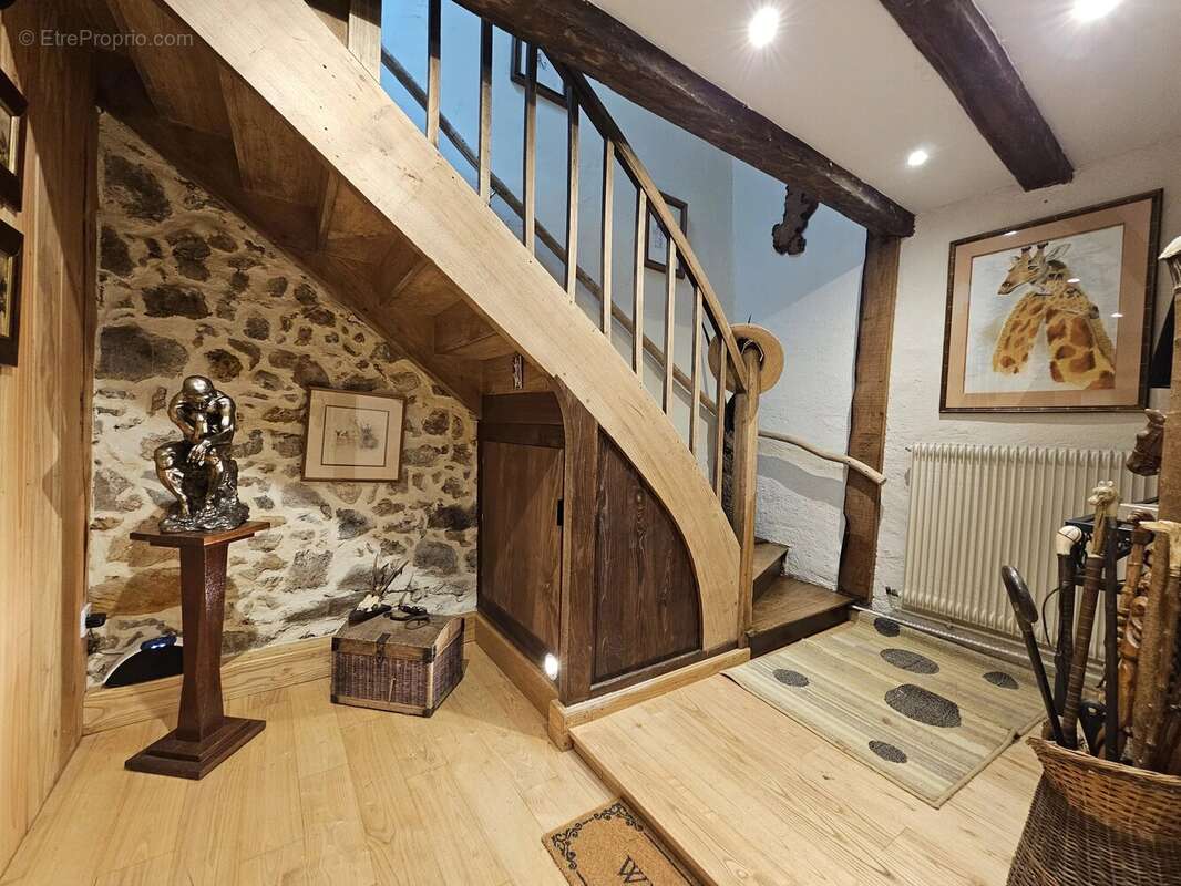 Maison à MAZEROLLES